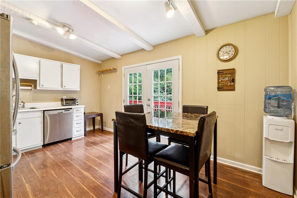 2624 Spring Drive SE