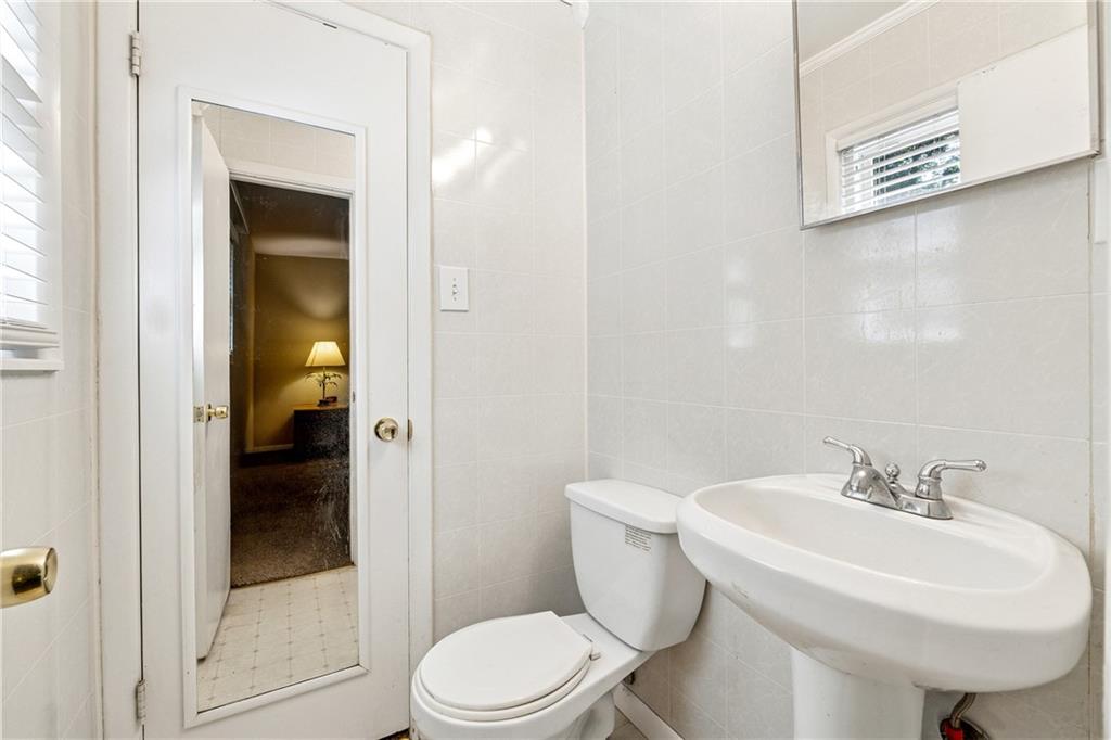 2624 Spring Drive SE