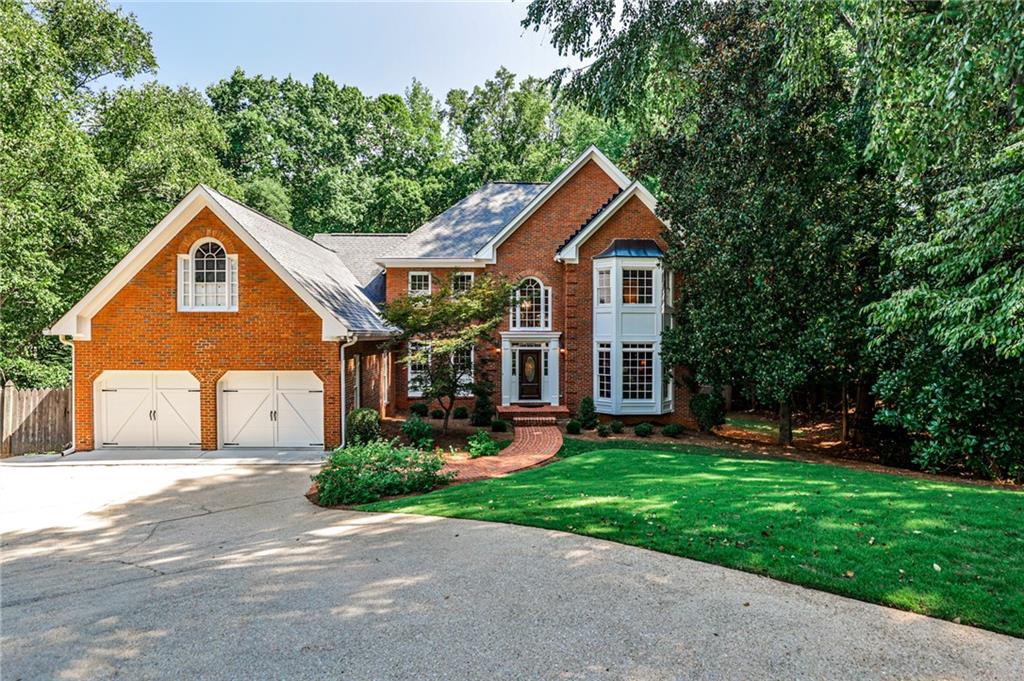 425 Tapestry Trail