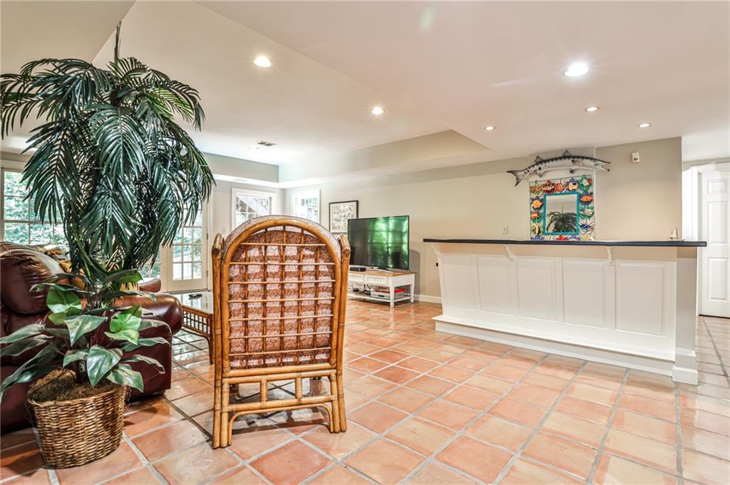 425 Tapestry Trail