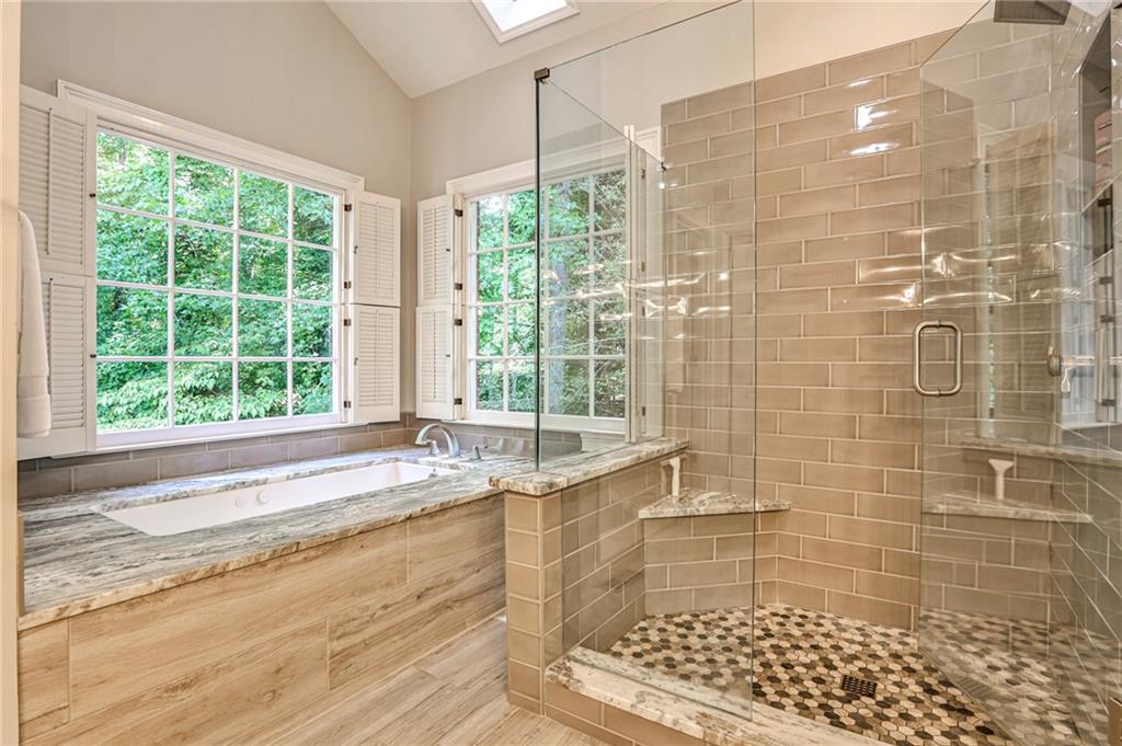 425 Tapestry Trail