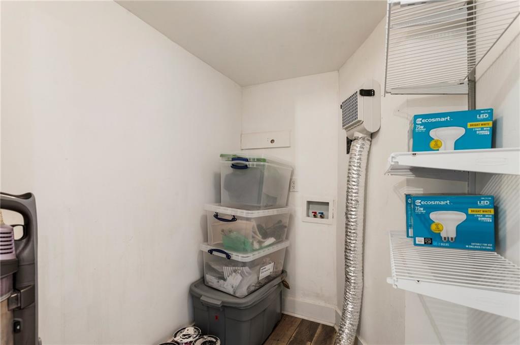 880 Glendale Terrace NE Unit 9