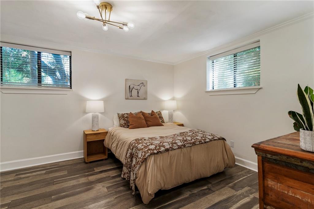 880 Glendale Terrace NE Unit 9