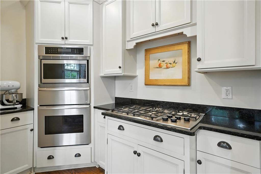 77 Peachtree Memorial Drive NW Unit 2
