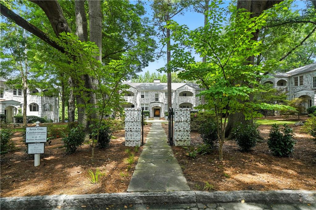 77 Peachtree Memorial Drive NW Unit 2