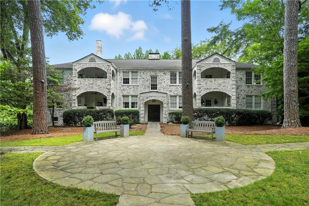77 Peachtree Memorial Drive NW Unit 2