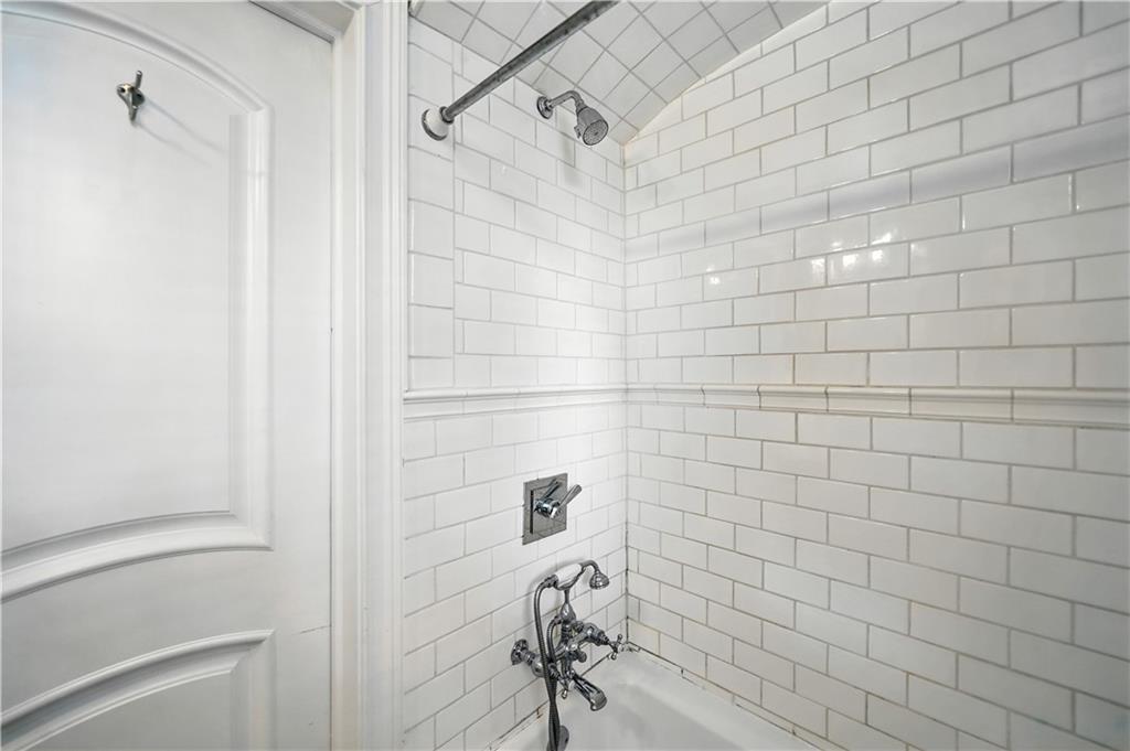 77 Peachtree Memorial Drive NW Unit 2