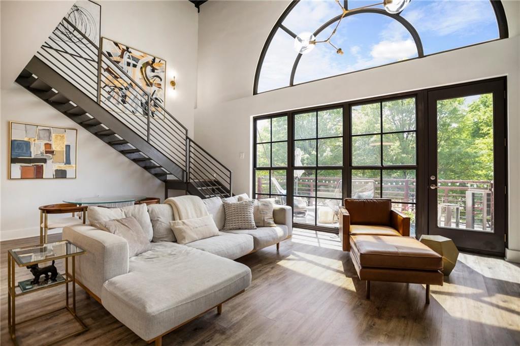 790 North Avenue NE Unit 209