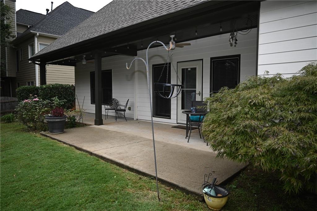 3221 Summer Stream Lane NW