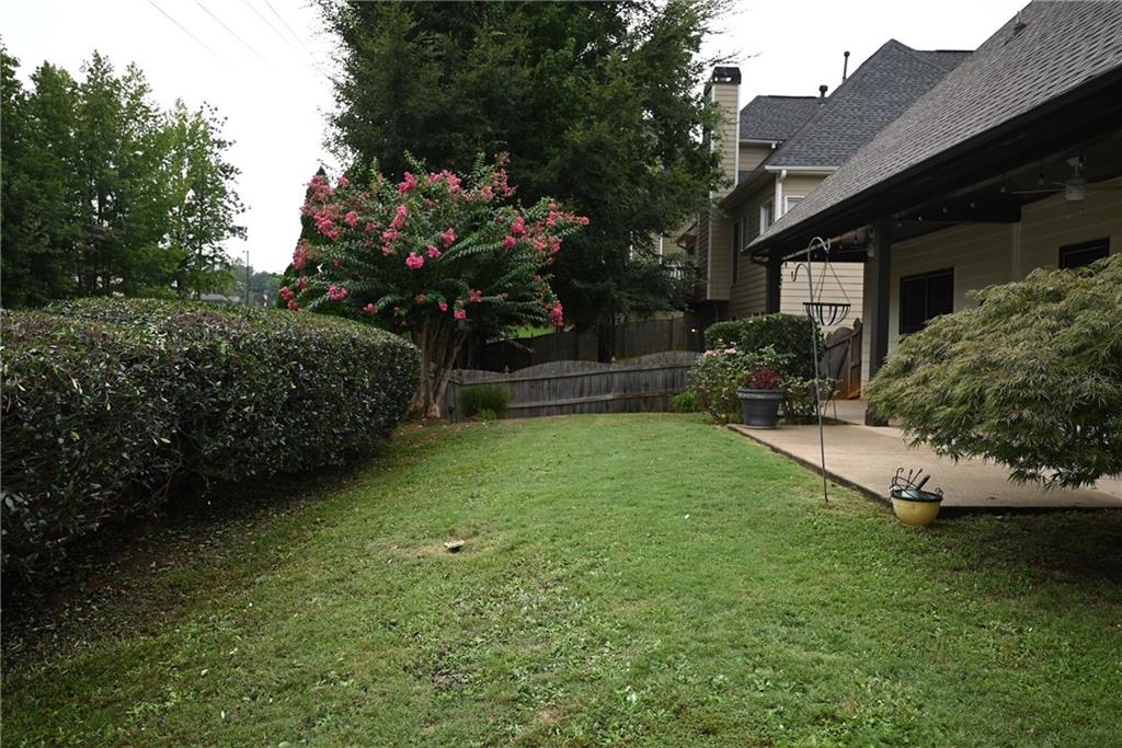 3221 Summer Stream Lane NW