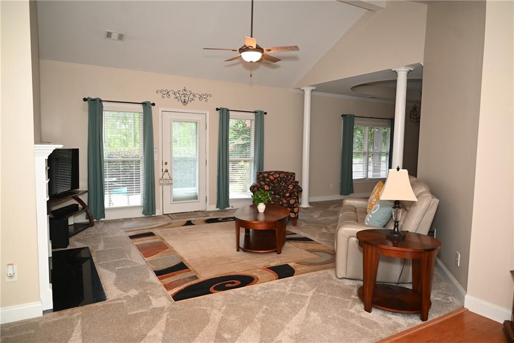 3221 Summer Stream Lane NW