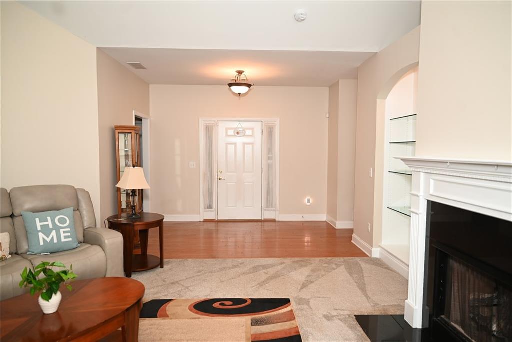 3221 Summer Stream Lane NW