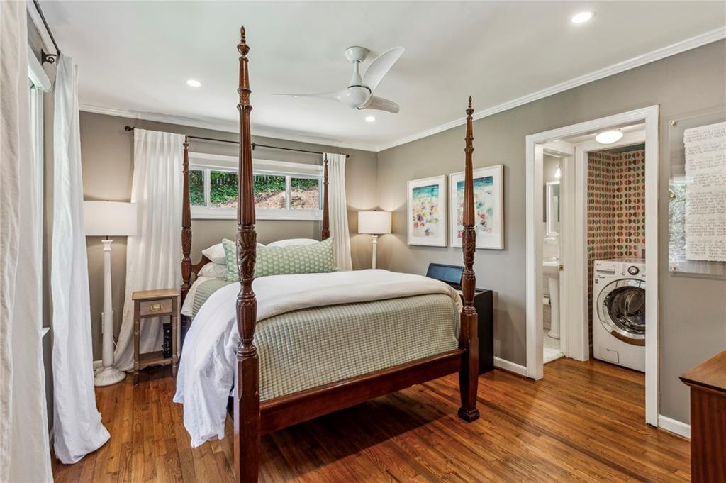 2611 Ridgemore Road NW