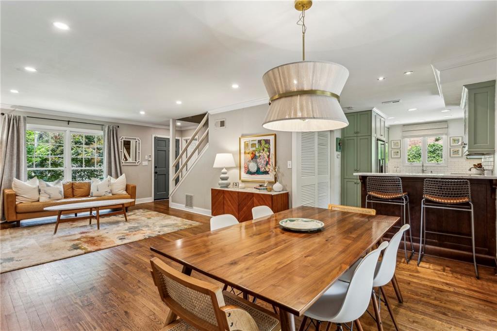 2611 Ridgemore Road NW