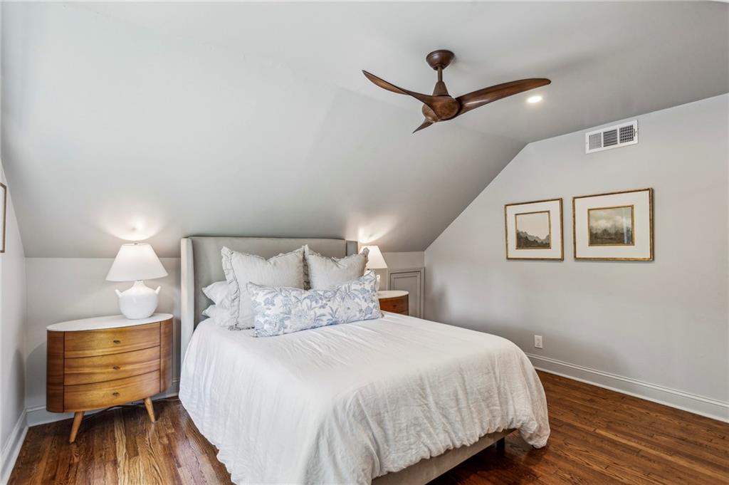 2611 Ridgemore Road NW