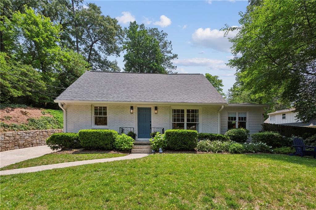 2611 Ridgemore Road NW