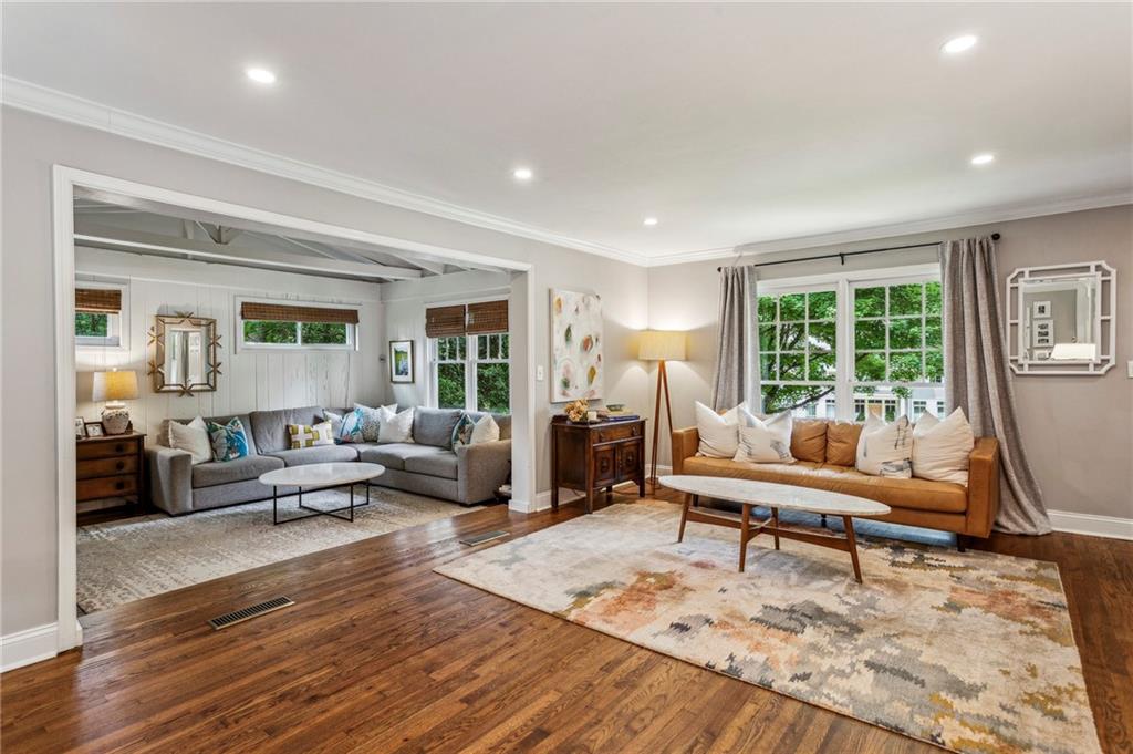 2611 Ridgemore Road NW