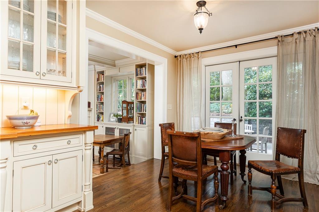 9 Palisades Road NE