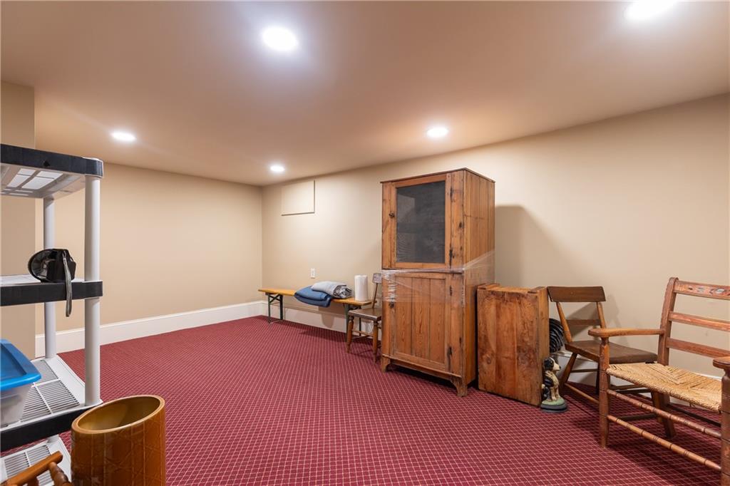 9 Palisades Road NE