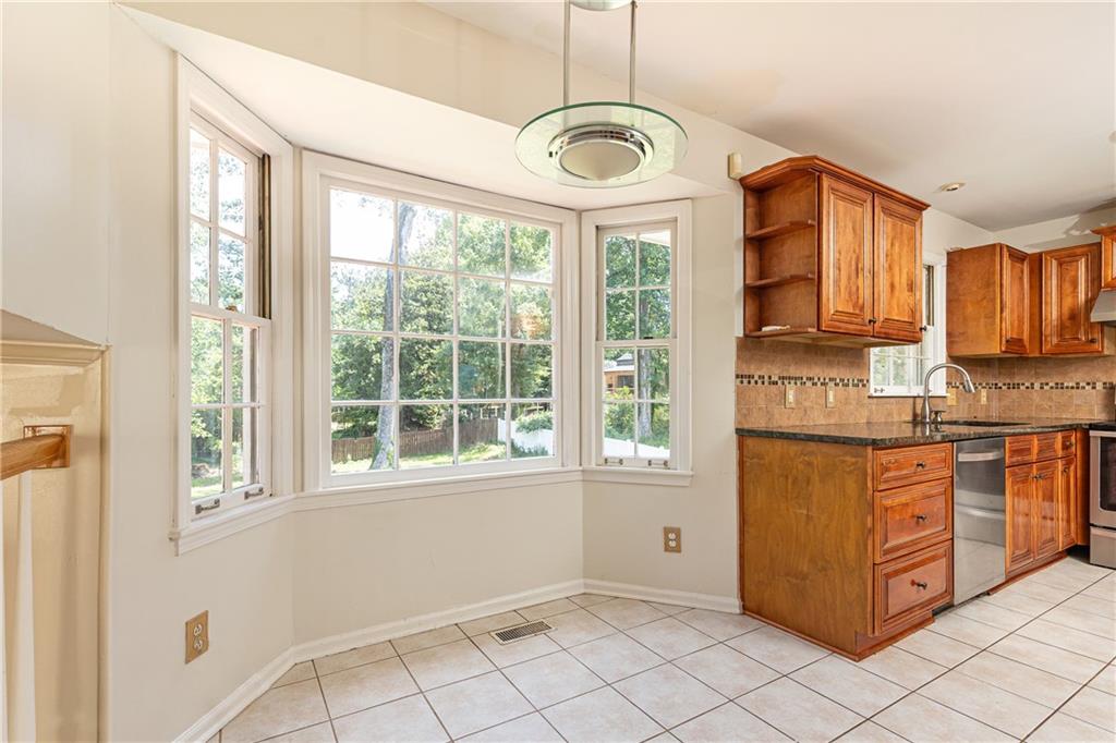 5115 Vernon Ridge Drive