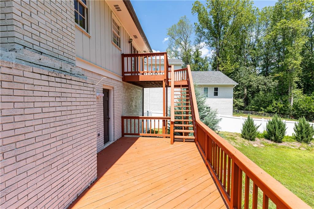 5115 Vernon Ridge Drive