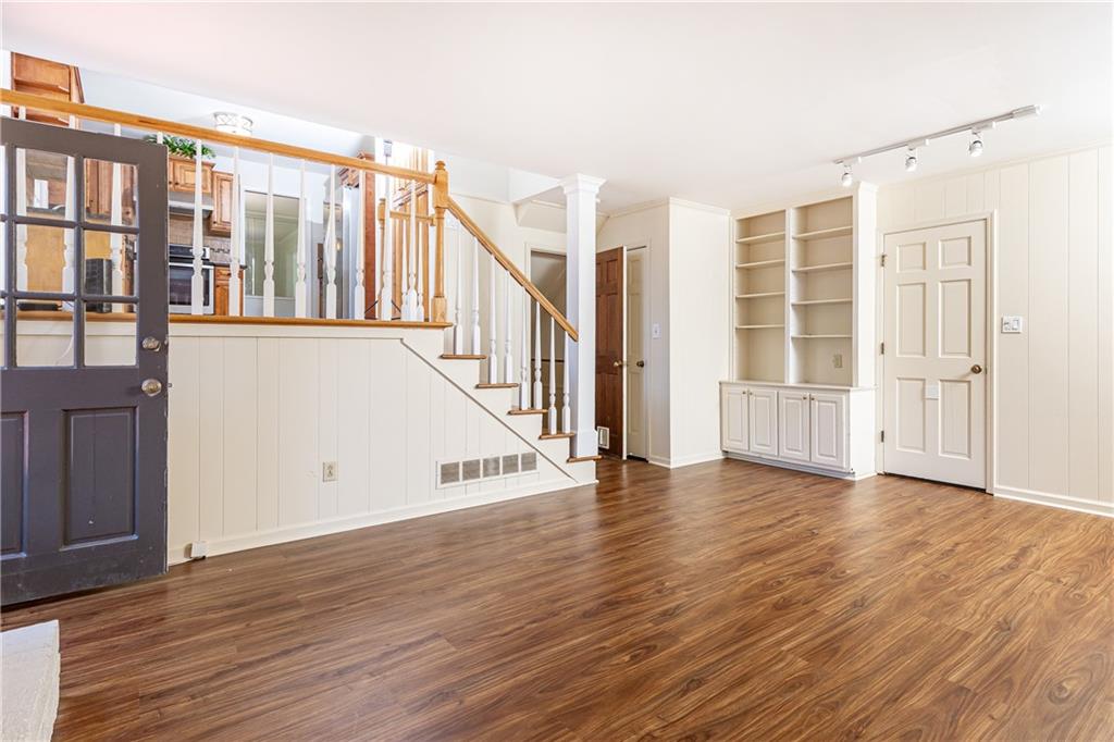 5115 Vernon Ridge Drive