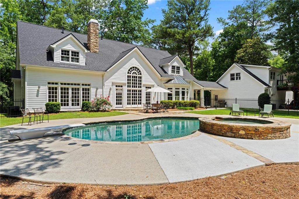 1824 Mount Paran Road