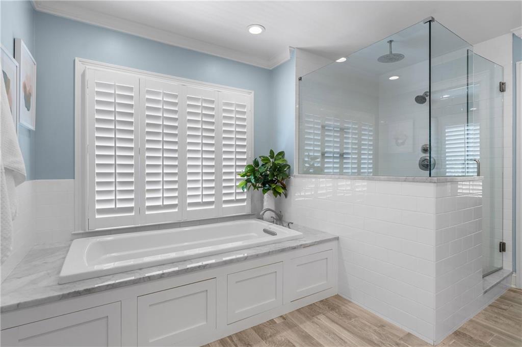 2681 Brookwood Drive NE