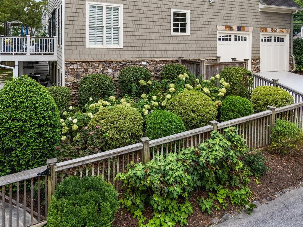 2681 Brookwood Drive NE