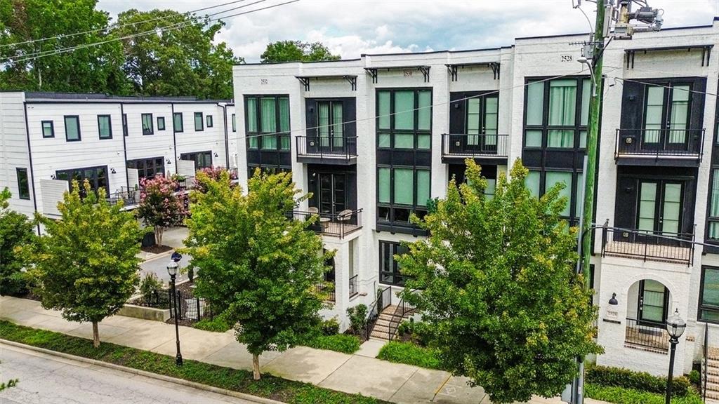2532 Appleden Place Unit 11