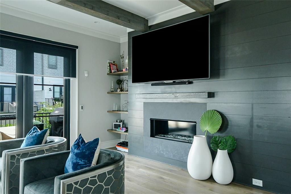 2532 Appleden Place Unit 11