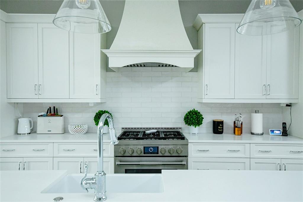 2532 Appleden Place Unit 11