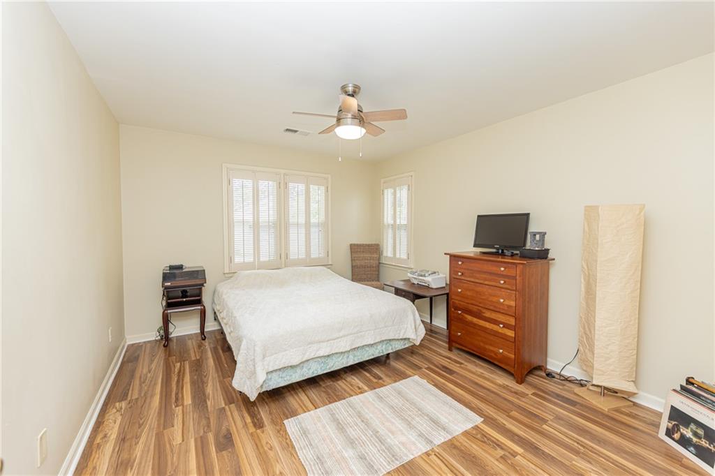 285 Ashleigh Terrace