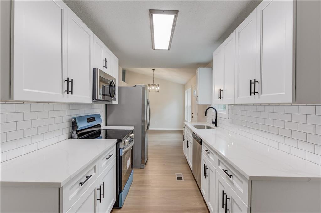 105 Deupree Court