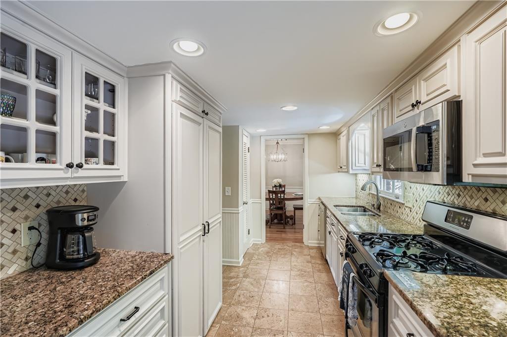 2834 Evans Woods Drive