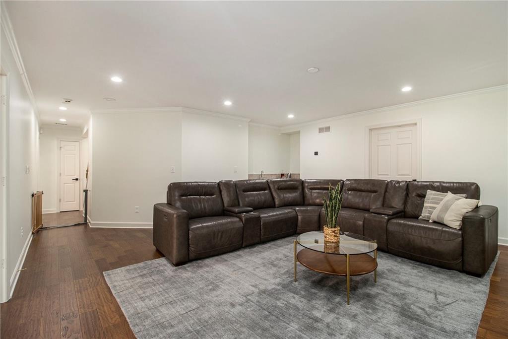 610 Rain Willow Lane