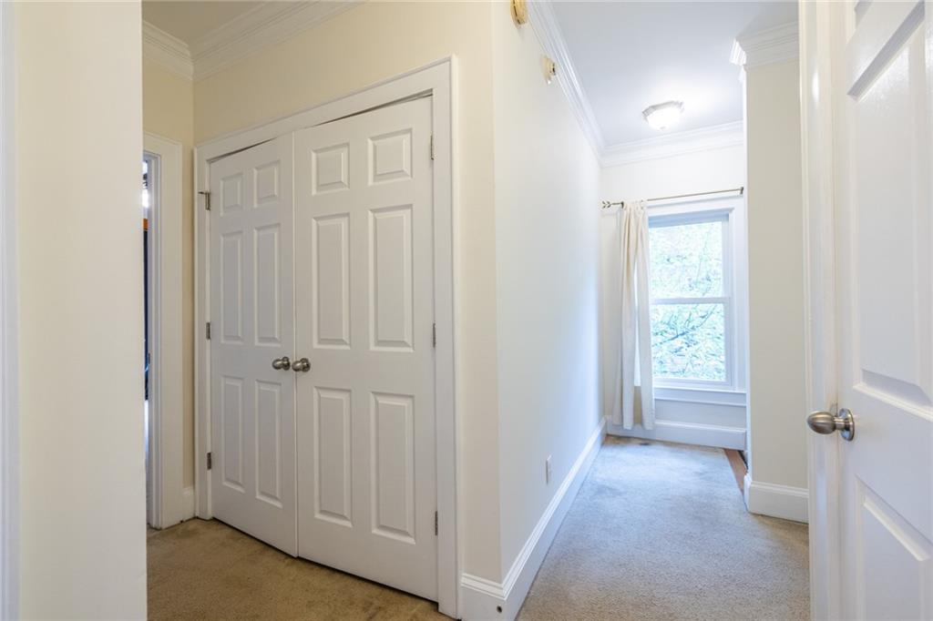 1135 Vickers Street SE