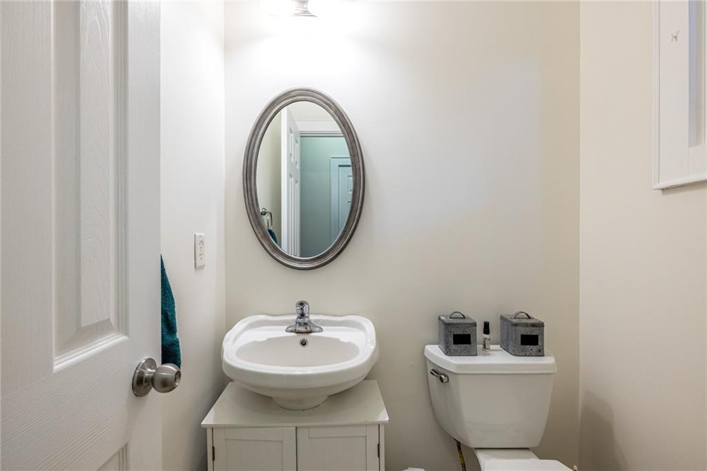 1135 Vickers Street SE