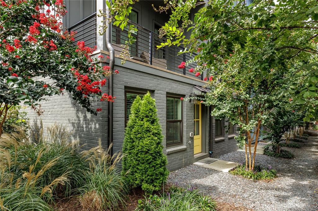 183 Chestnut Circle NE