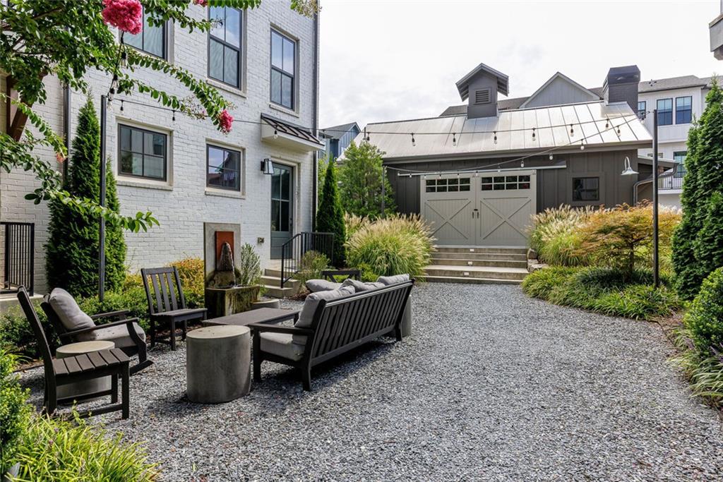 183 Chestnut Circle NE