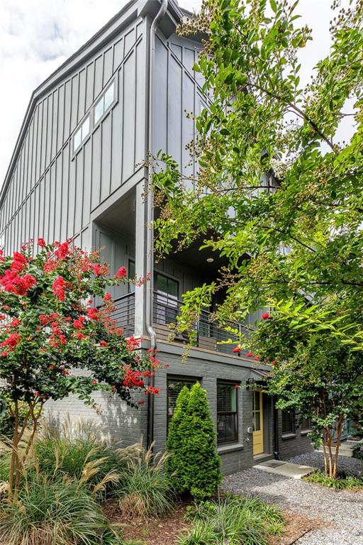 183 Chestnut Circle NE