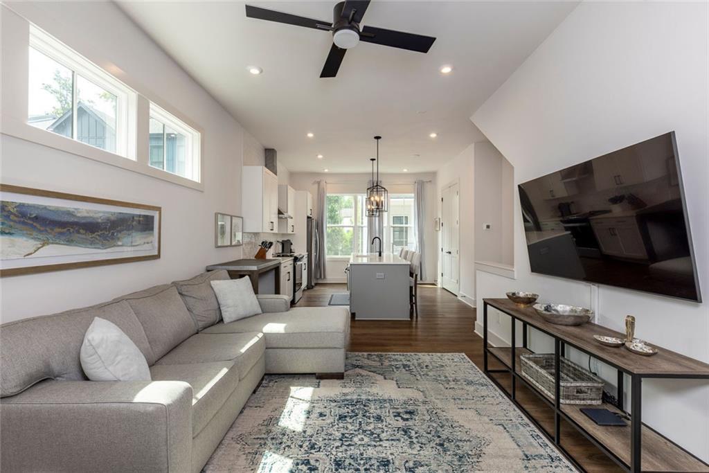 183 Chestnut Circle NE