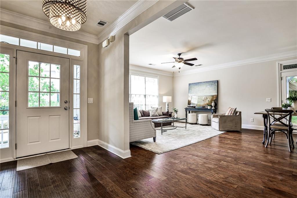 2204 Parkview Run NW