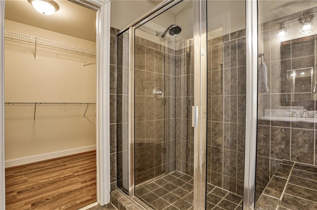 2204 Parkview Run NW
