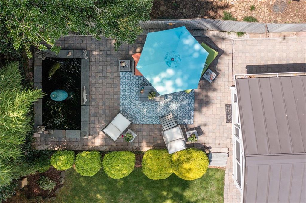 522 Trabert Avenue NW