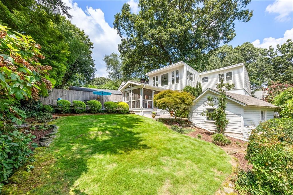 522 Trabert Avenue NW