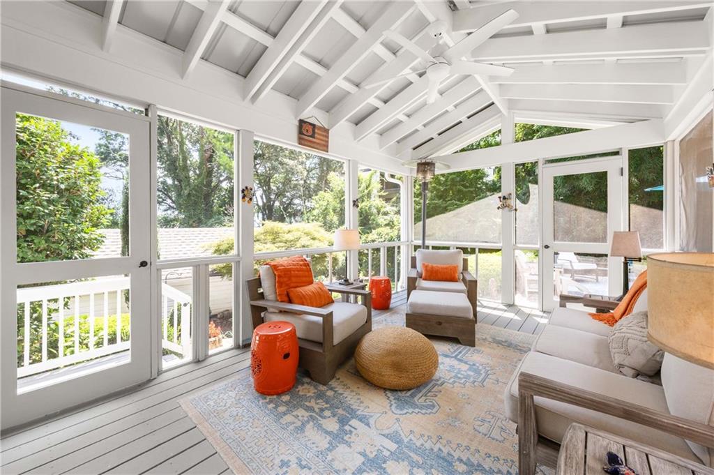 522 Trabert Avenue NW