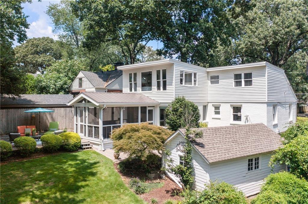 522 Trabert Avenue NW