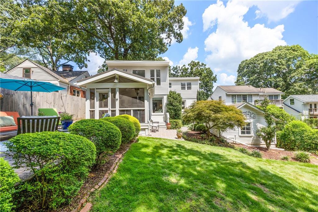 522 Trabert Avenue NW