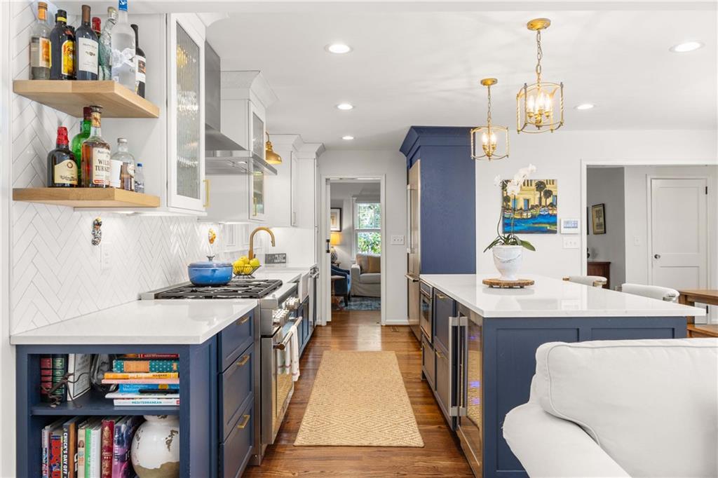 522 Trabert Avenue NW